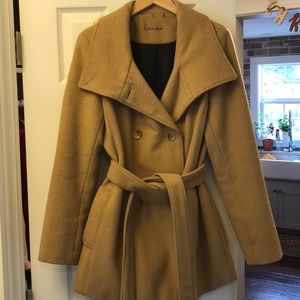 Women’s camel coat